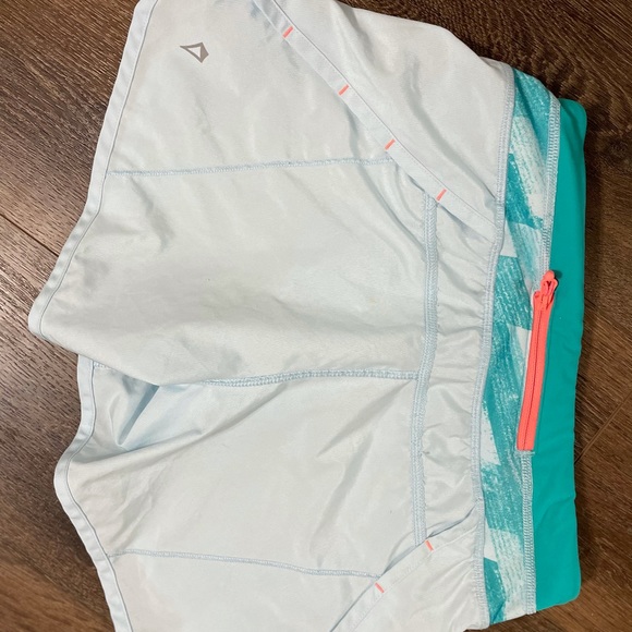 Ivivva/Lululemon icing blue shorts - Picture 4 of 7